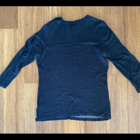 Sweater - Picture 5 of 5